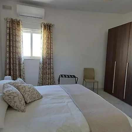 Apartament Tan-nanniet Penthouse In Dingli