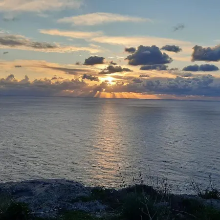 Tan-nanniet Penthouse In *