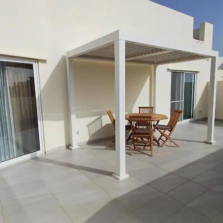 Tan-nanniet Penthouse In * Dingli